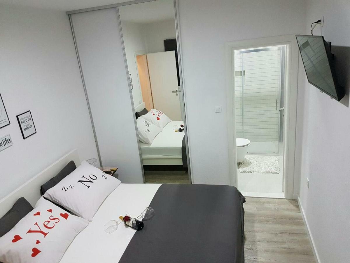 Kaja Apartment Makarska Eksteriør billede